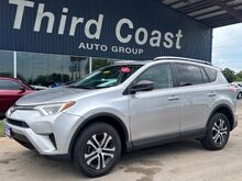 2016_Toyota_RAV4_LE_ Austin TX