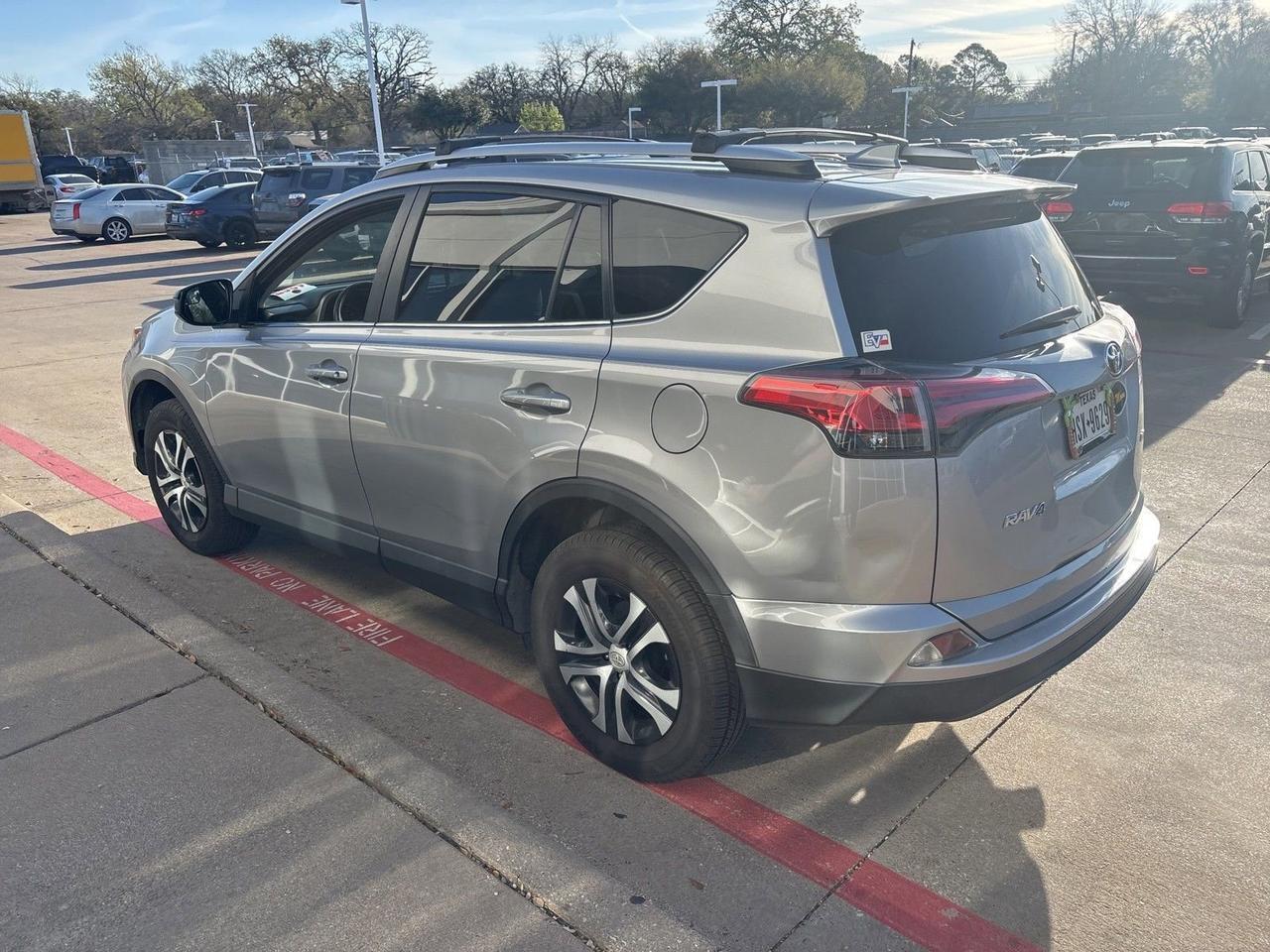 2016 Toyota RAV4 LE Hurst TX