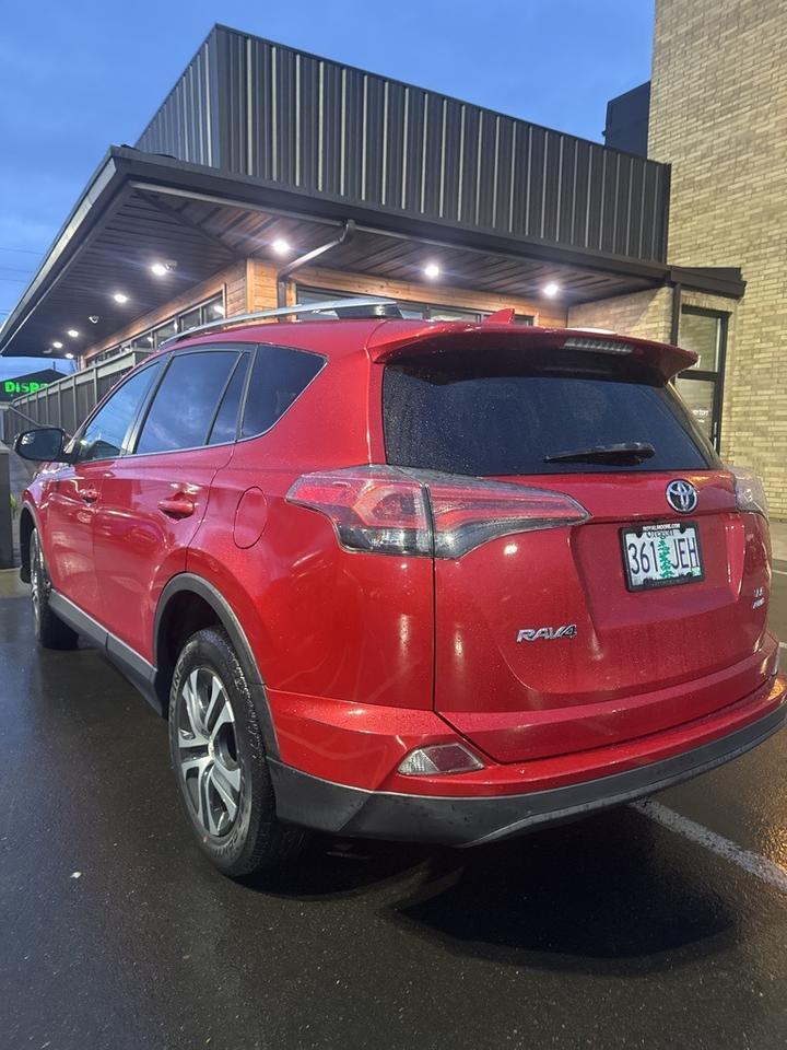 2016 Toyota RAV4 LE OR