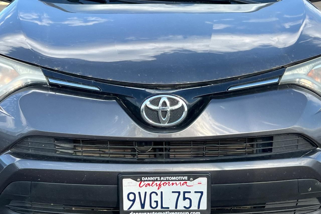 2016 Toyota RAV4 LE Roseville CA
