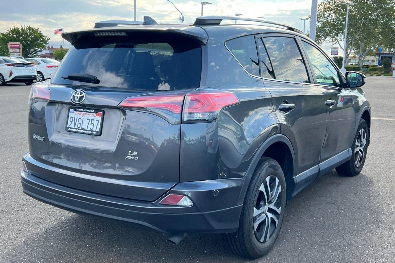 2016 Toyota RAV4 LE Roseville CA