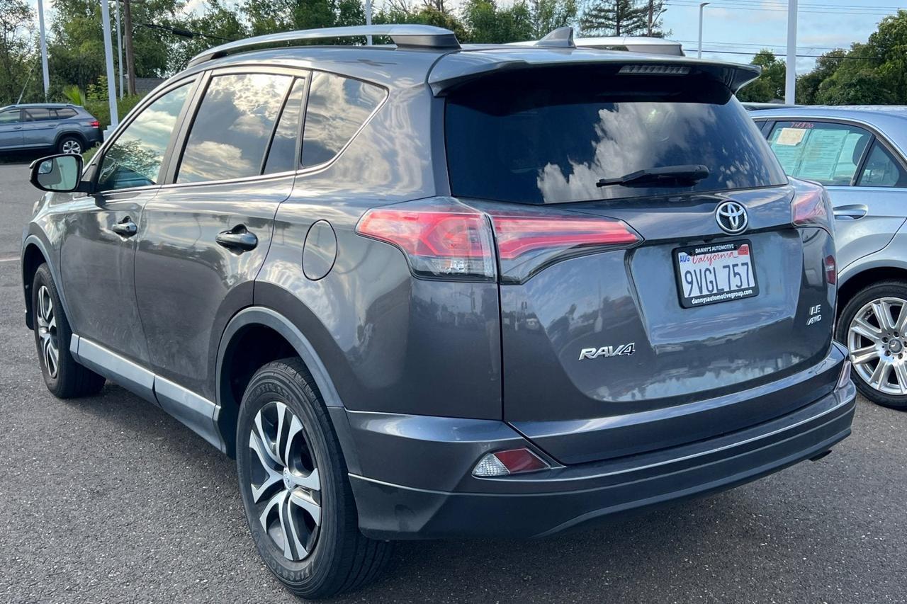 2016 Toyota RAV4 LE Roseville CA
