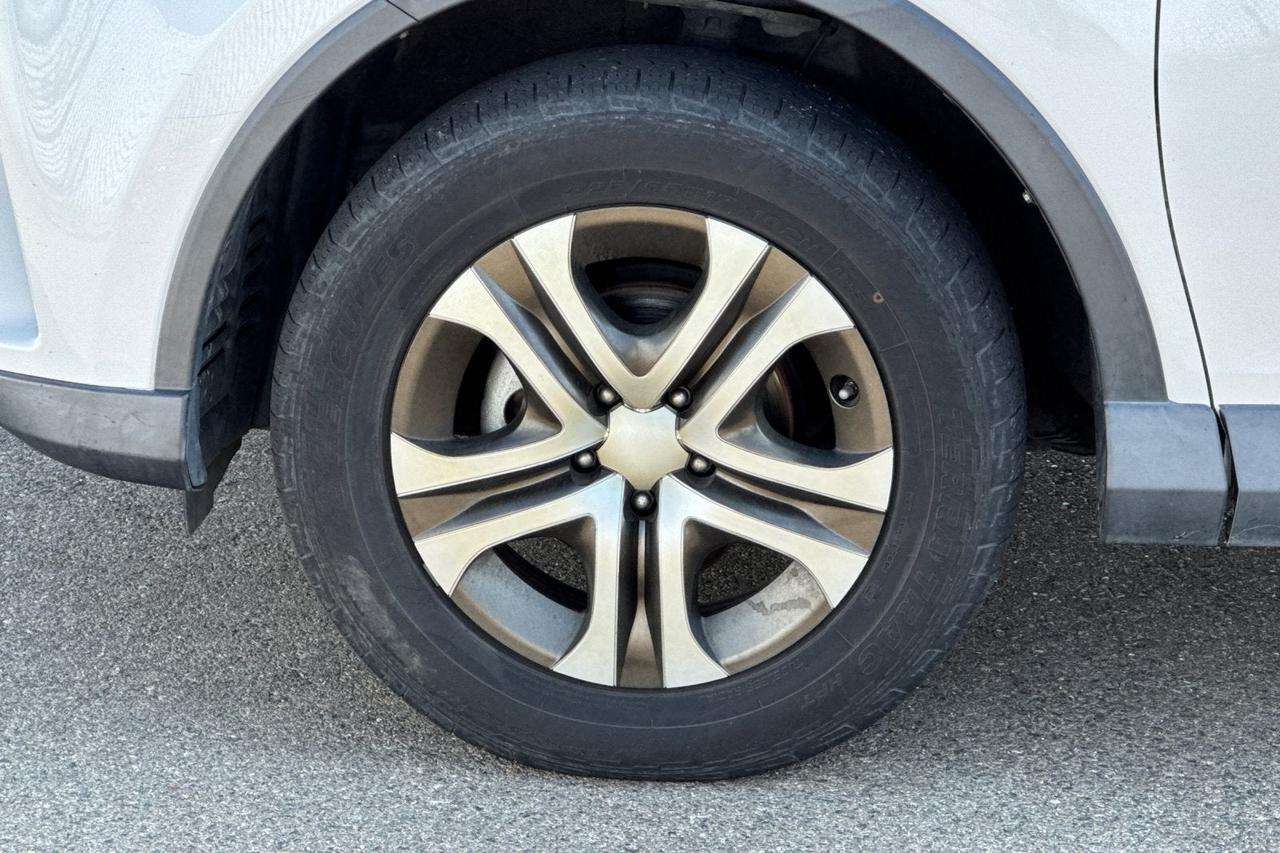 2016 Toyota RAV4 LE Roseville CA