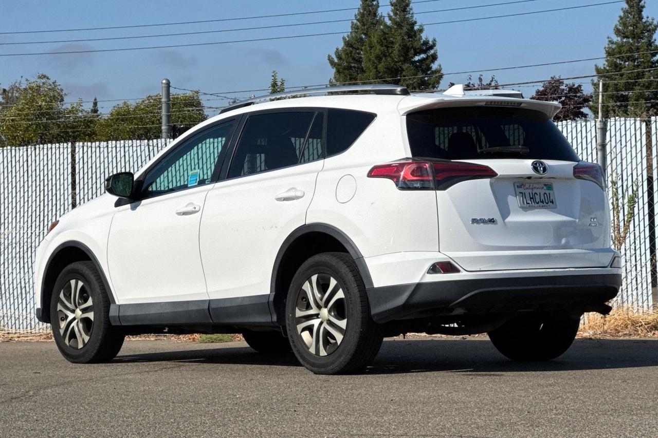 2016 Toyota RAV4 LE Roseville CA