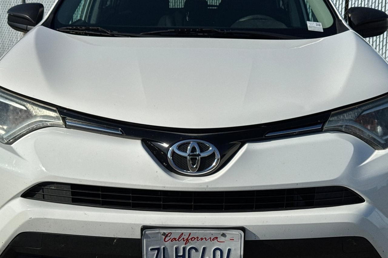 2016 Toyota RAV4 LE Roseville CA