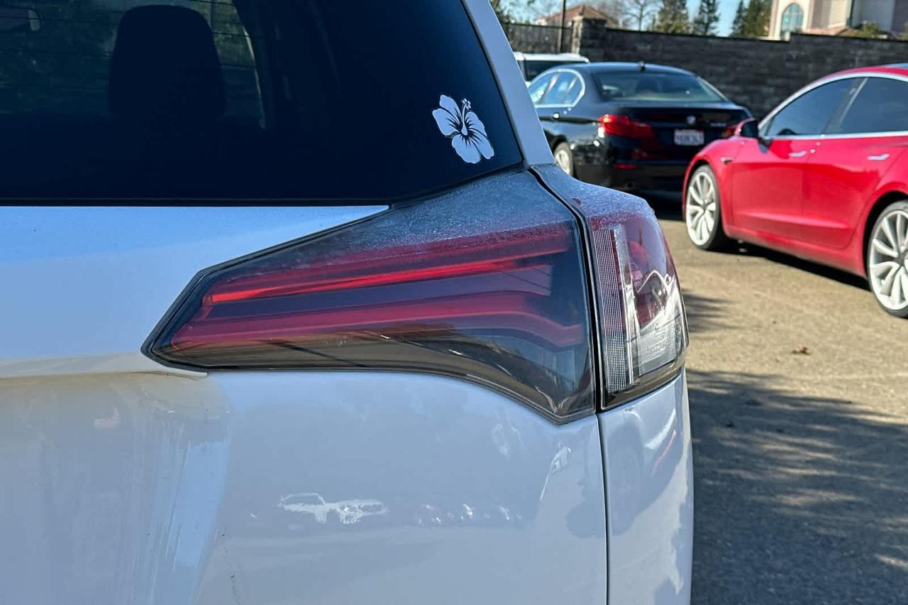 2016 Toyota RAV4 LE Roseville CA