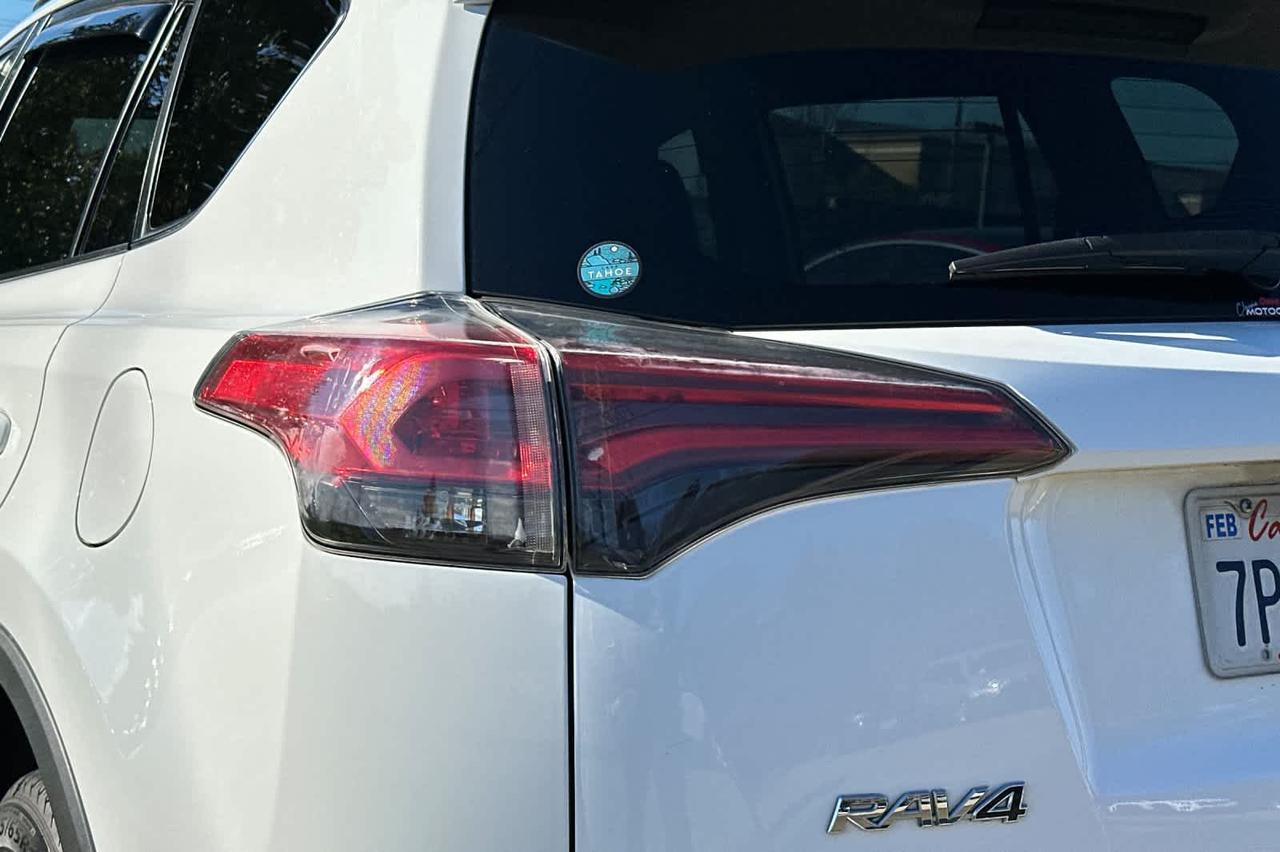 2016 Toyota RAV4 LE Roseville CA