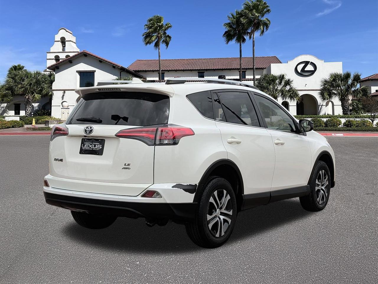 2016 Toyota RAV4 LE