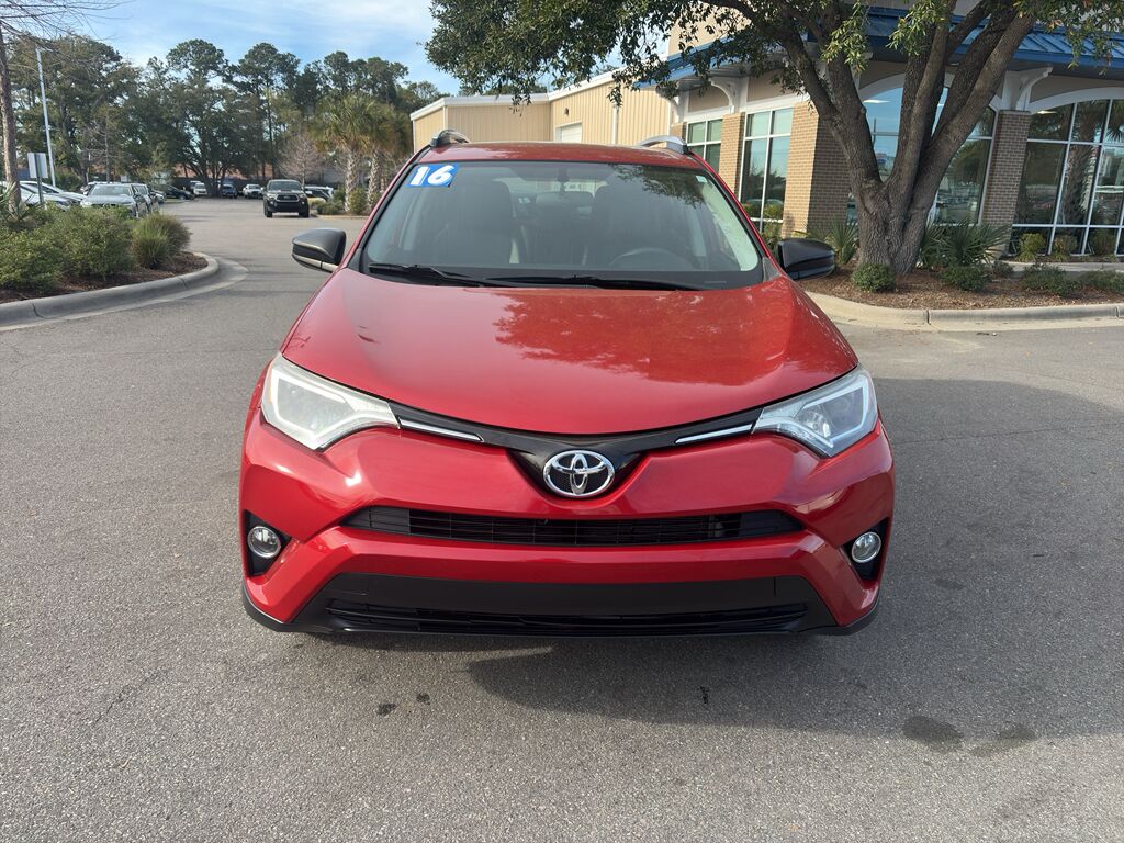 2016 Toyota RAV4 LE