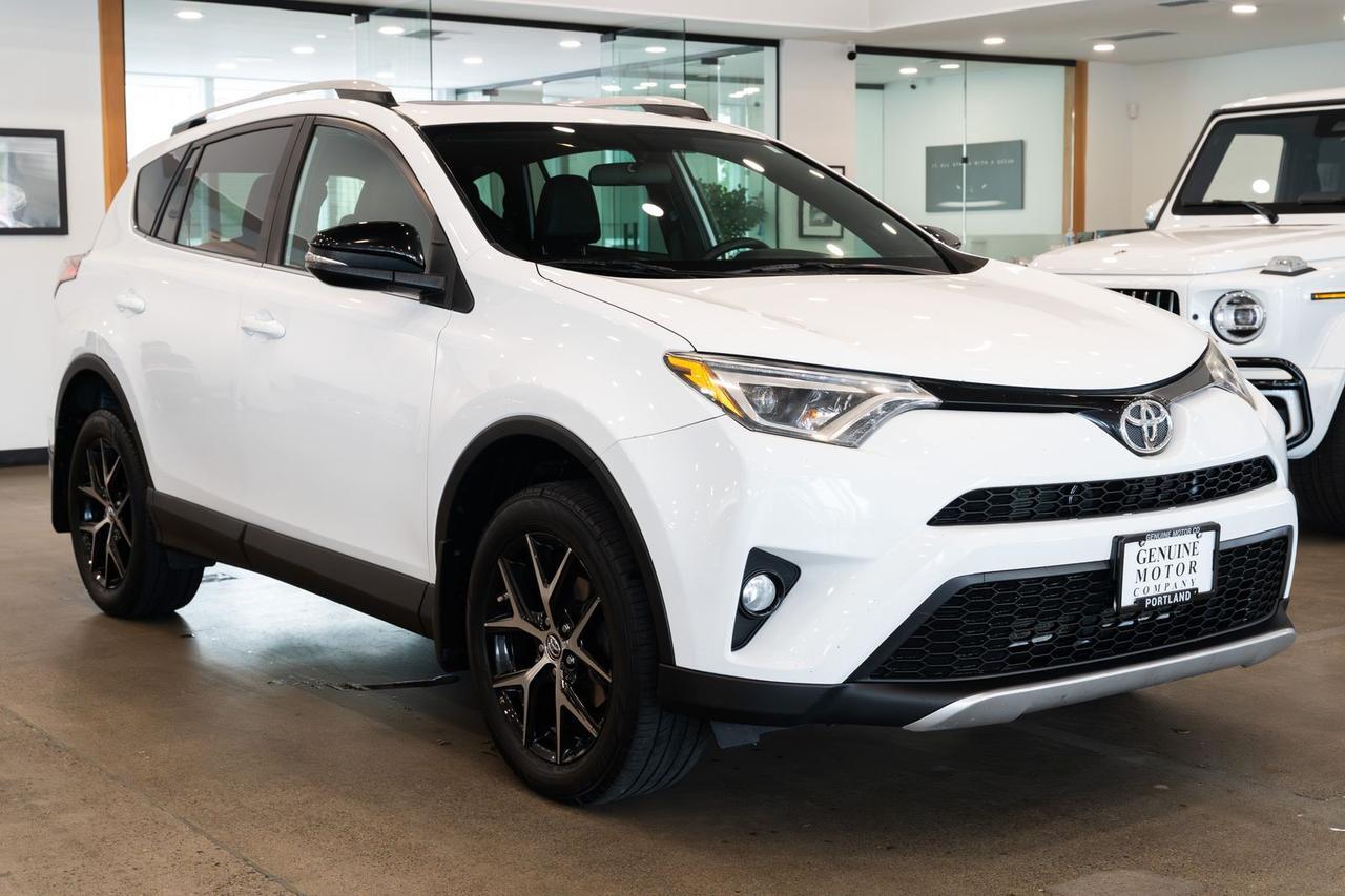 2016 Toyota RAV4 SE