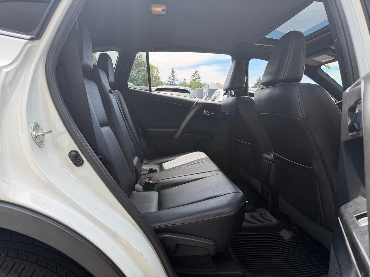 2016 Toyota RAV4 SE Gladstone OR