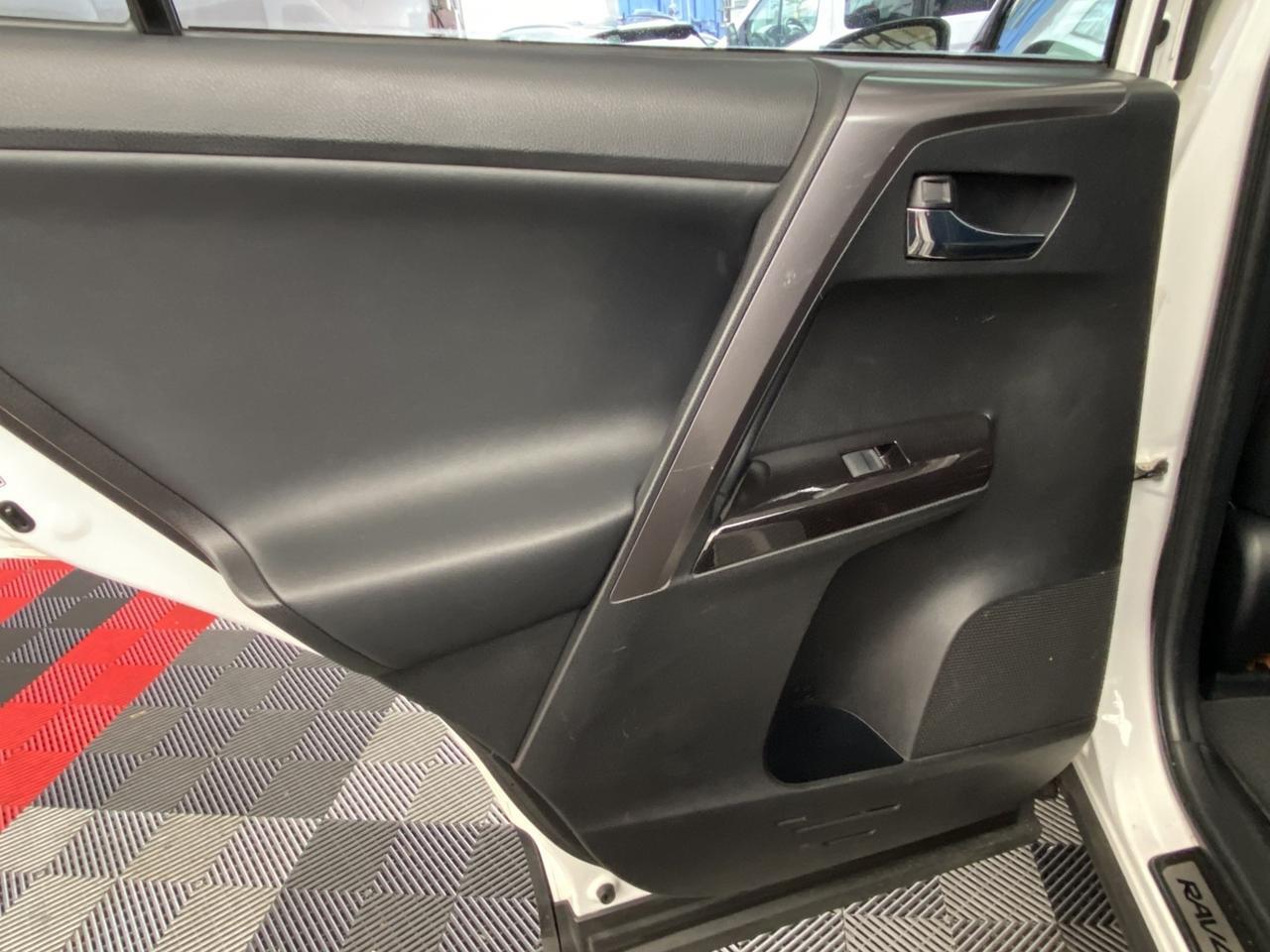 2016 Toyota RAV4 SE Richmond Hill NY