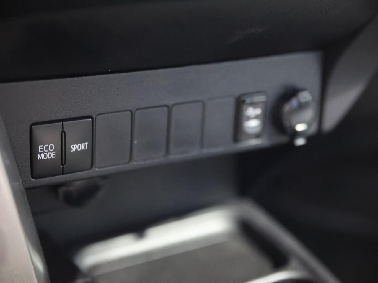 2016 Toyota RAV4 XLE AWD Cranberry PA