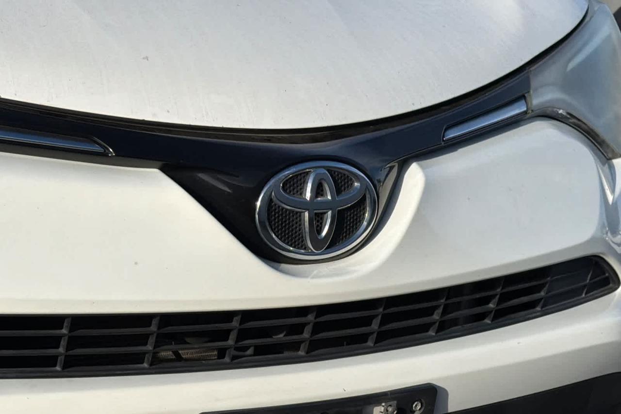 2016 Toyota RAV4 XLE Roseville CA