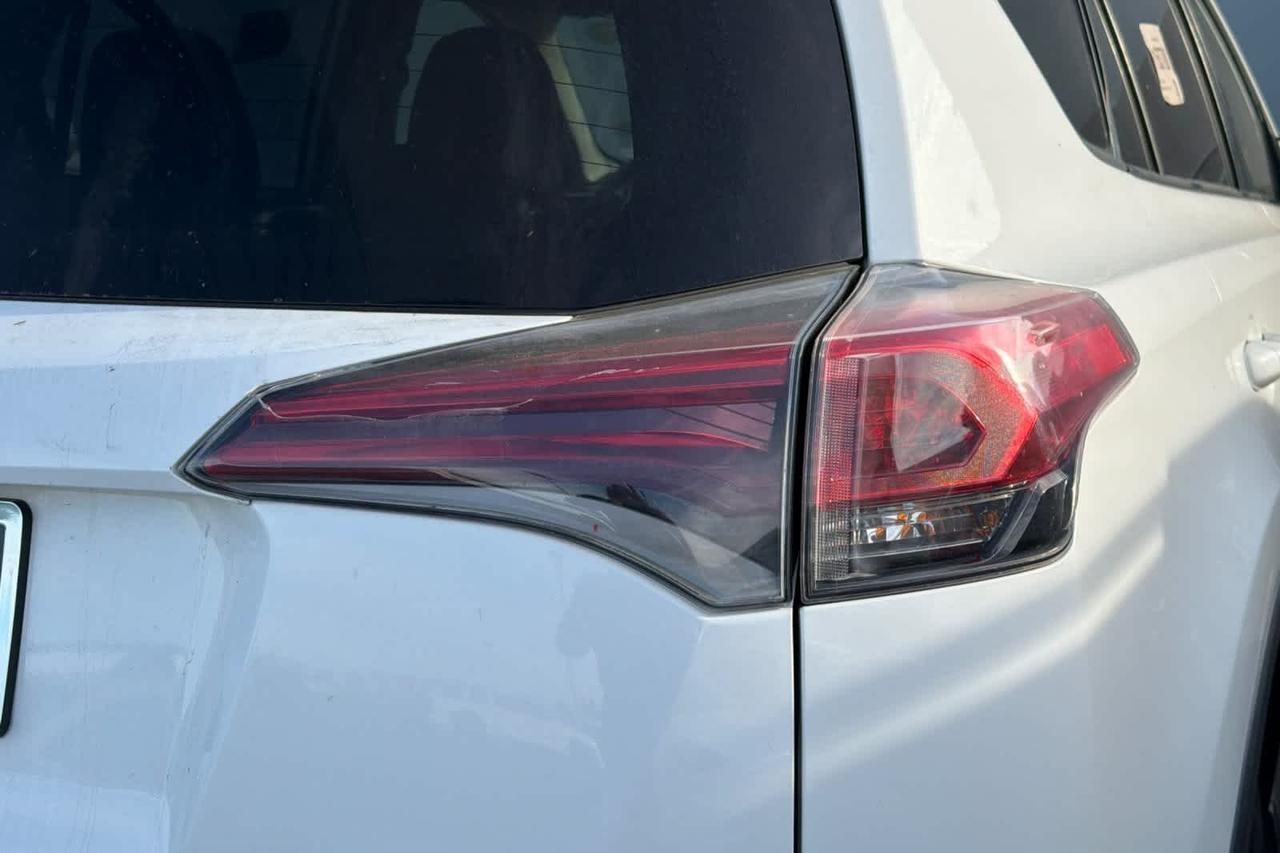 2016 Toyota RAV4 XLE Roseville CA