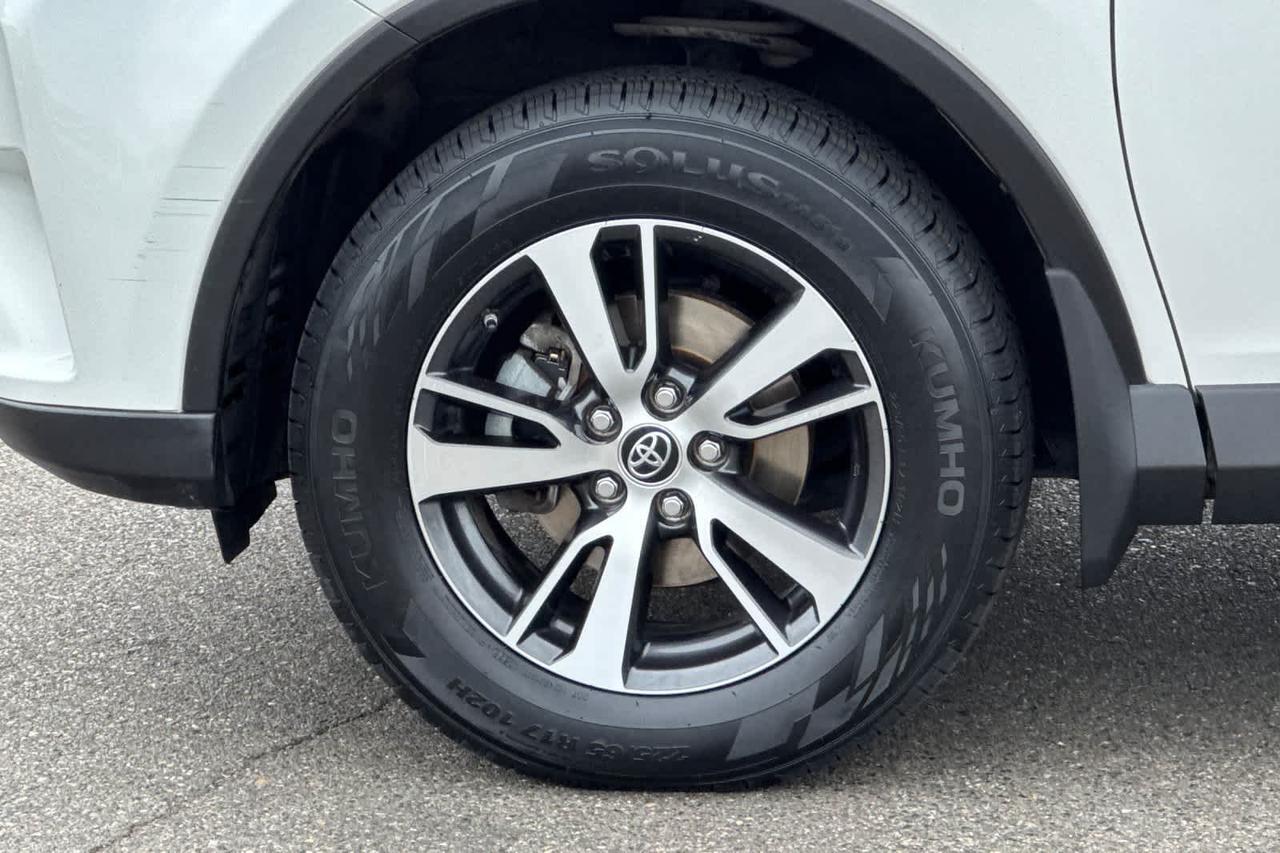 2016 Toyota RAV4 XLE Roseville CA