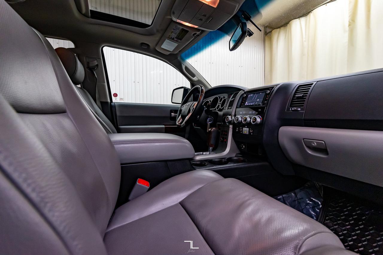 2016 Toyota Sequoia AWD Platinum Leather Roof Nav BCam Red Deer AB