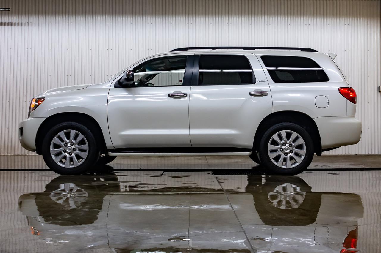 2016 Toyota Sequoia AWD Platinum Leather Roof Nav BCam Red Deer AB