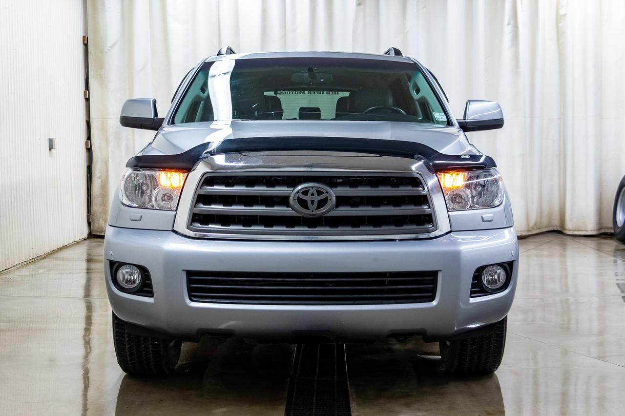 2016 Toyota Sequoia AWD SR5 3rd Row Leather Roof Red Deer AB