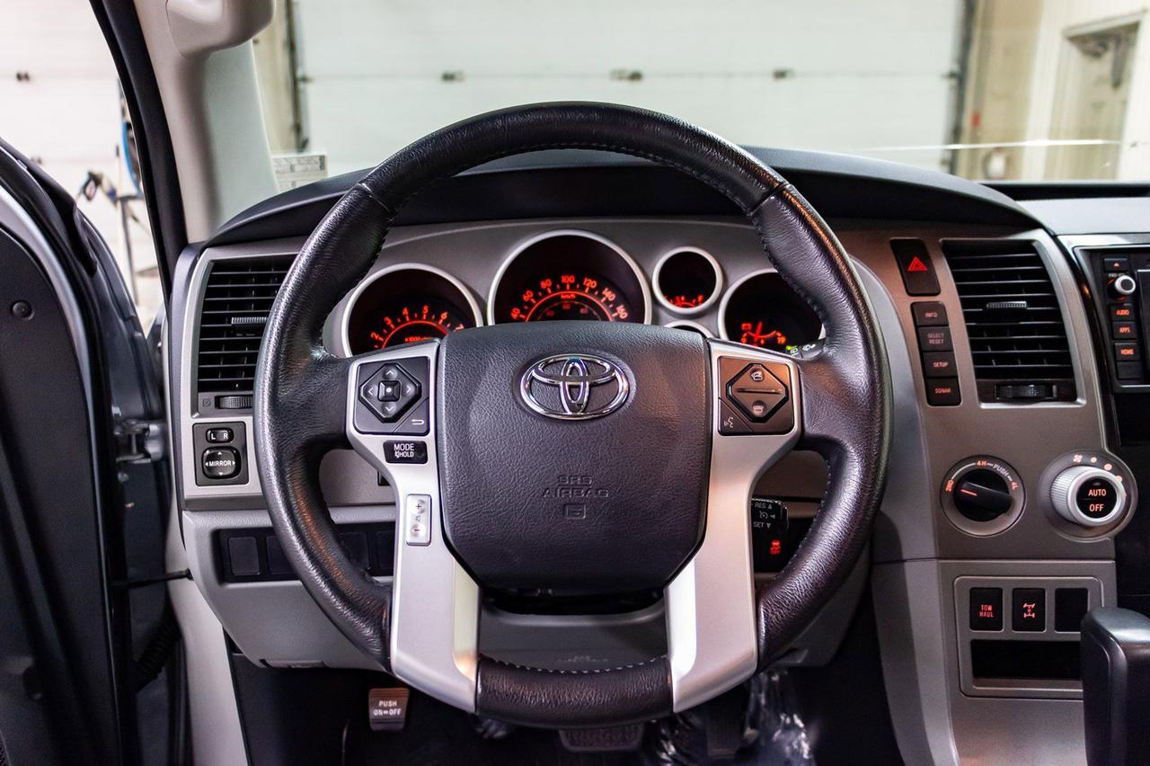 2016 Toyota Sequoia AWD SR5 3rd Row Leather Roof Red Deer AB