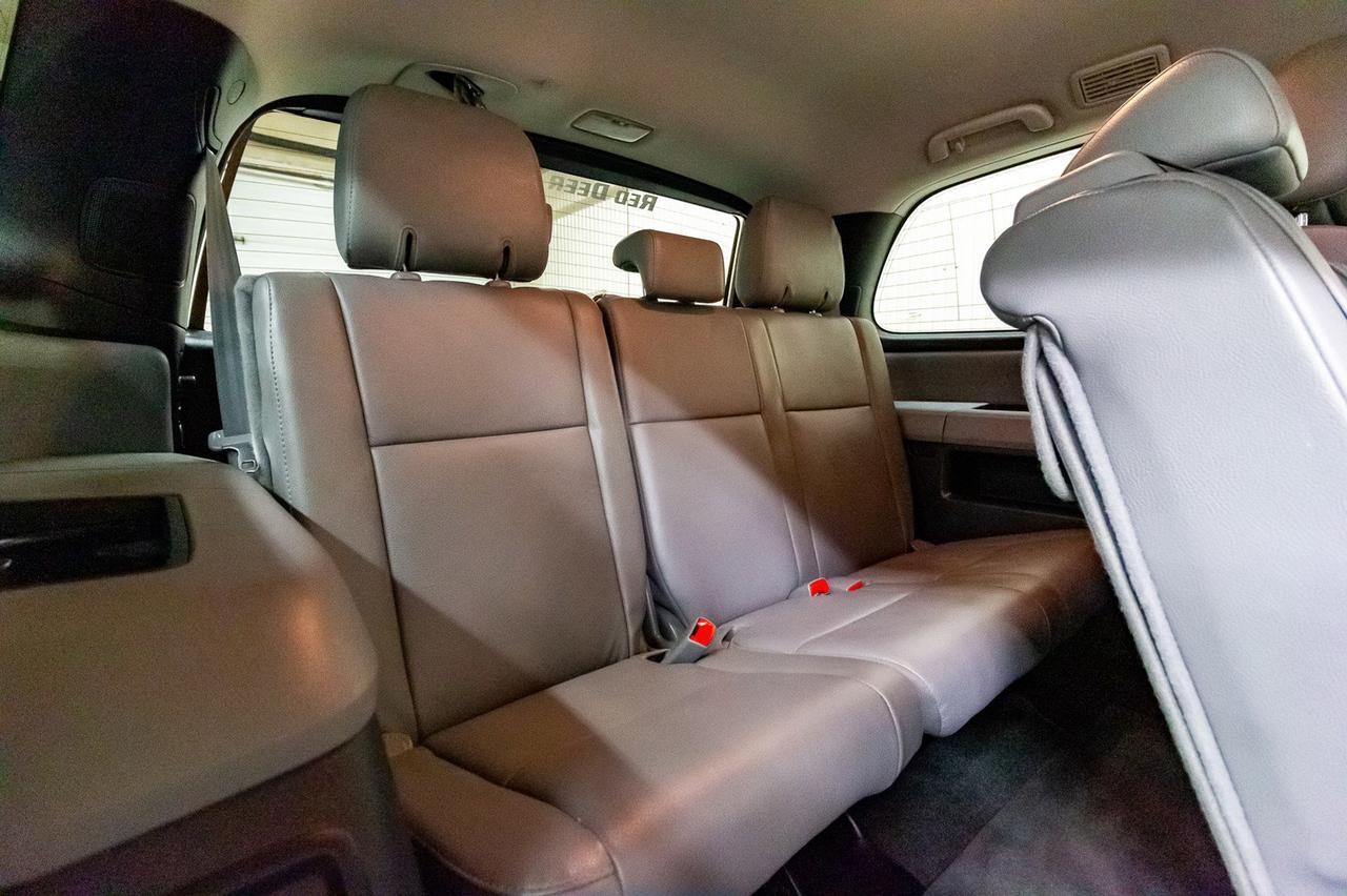 2016 Toyota Sequoia AWD SR5 3rd Row Leather Roof Red Deer AB