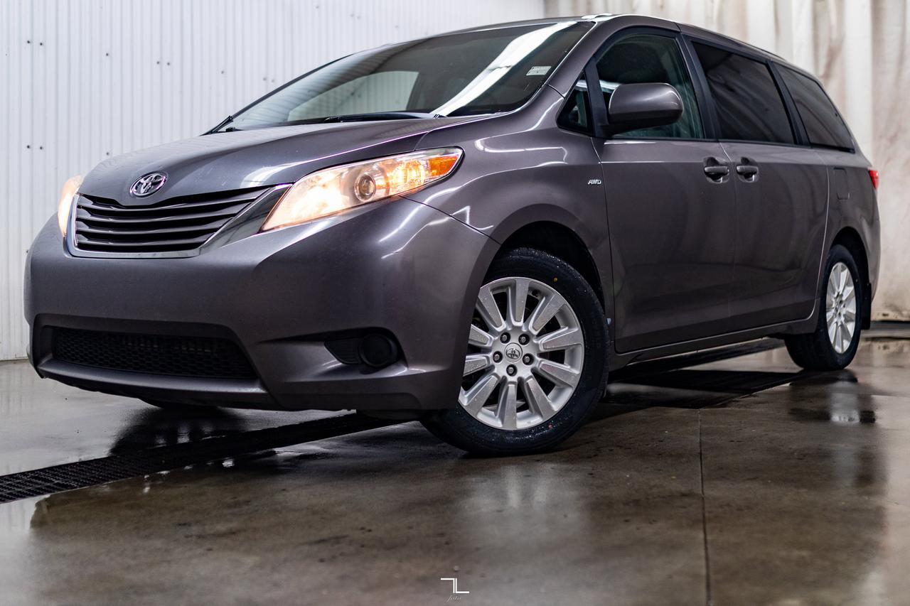2016 Toyota Sienna AWD LE BCam Red Deer AB