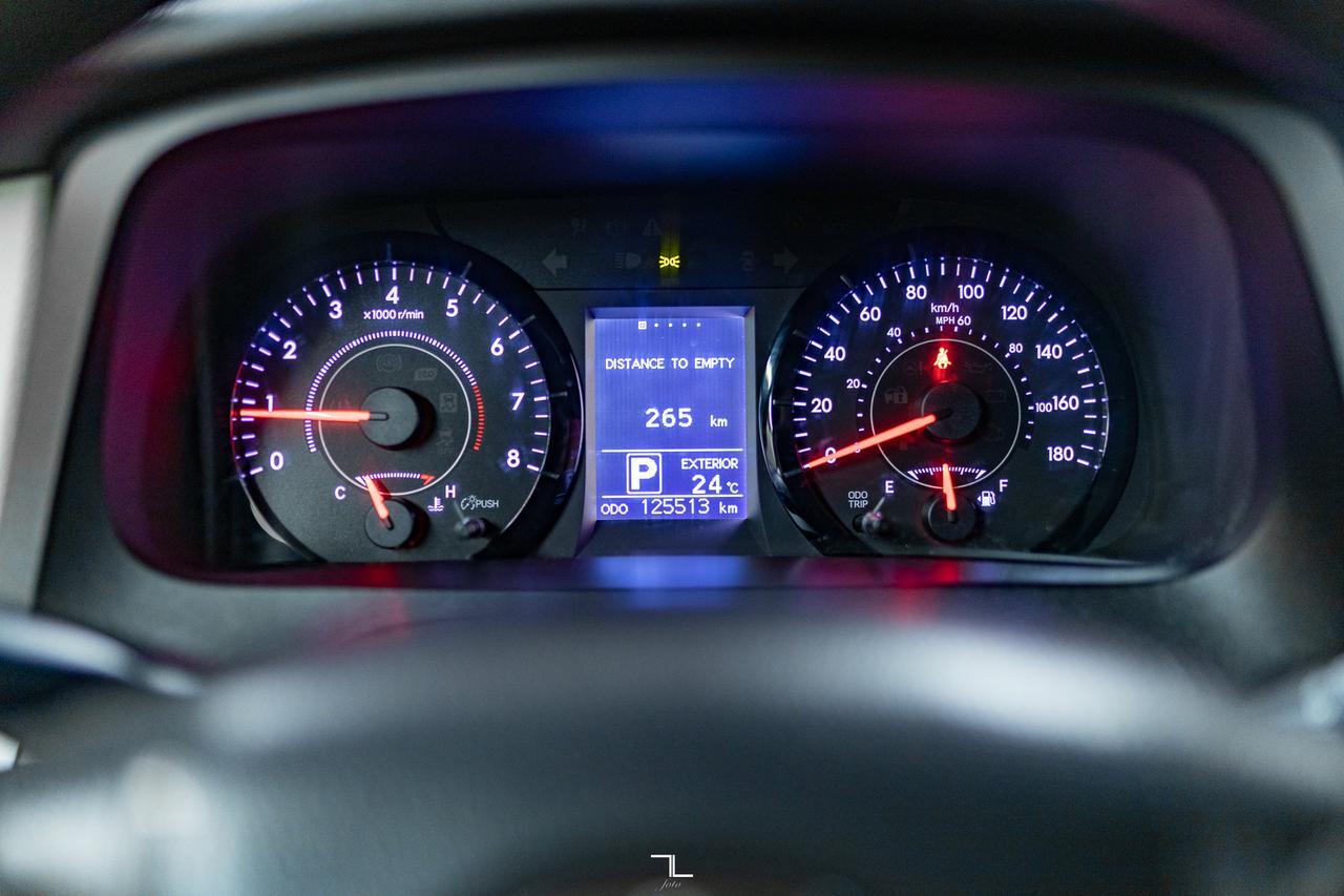 2016 Toyota Sienna AWD LE BCam Red Deer AB