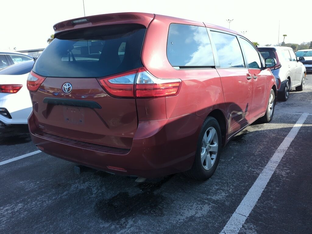 2016 Toyota Sienna L San Clemente CA
