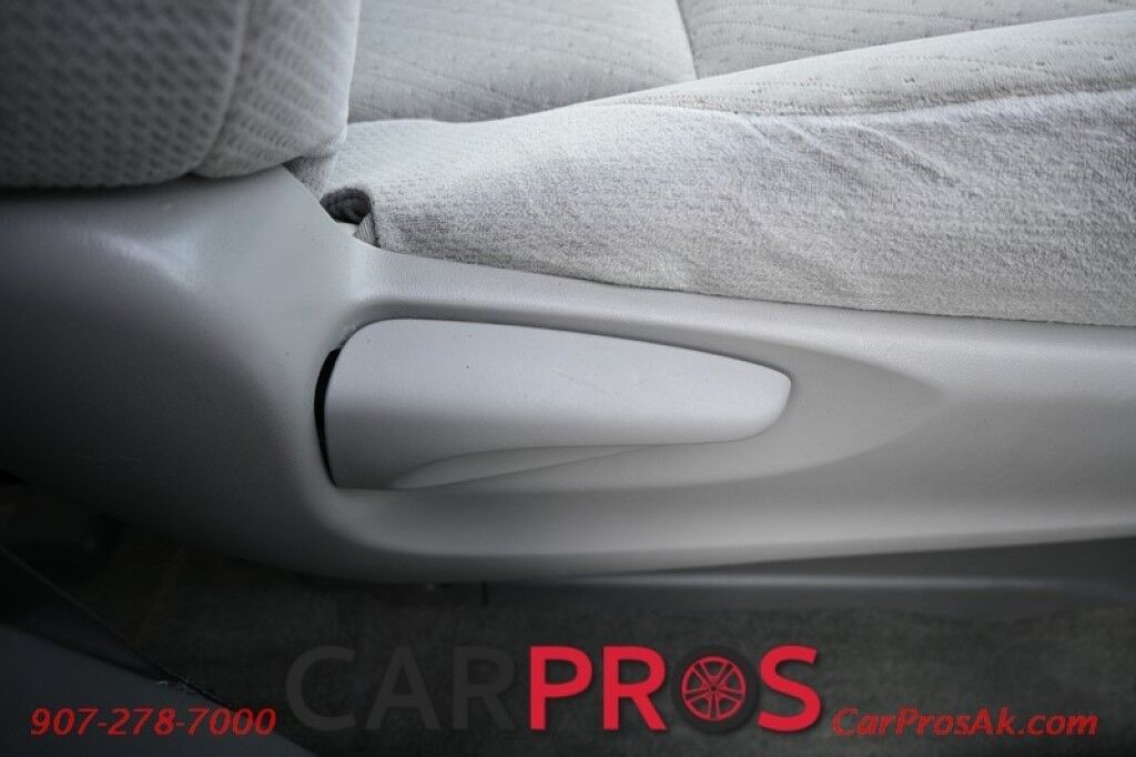 2016 Toyota Sienna LE - 3.5L V6 - 3rd Row - 8 Passenger - Power Windows & Door Locks - Dual Climate - Bluetooth - Backup Camera - Tow Package Anchorage AK