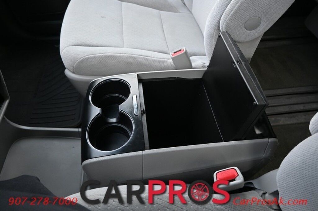 2016 Toyota Sienna LE - 3.5L V6 - 3rd Row - 8 Passenger - Power Windows & Door Locks - Dual Climate - Bluetooth - Backup Camera - Tow Package Anchorage AK