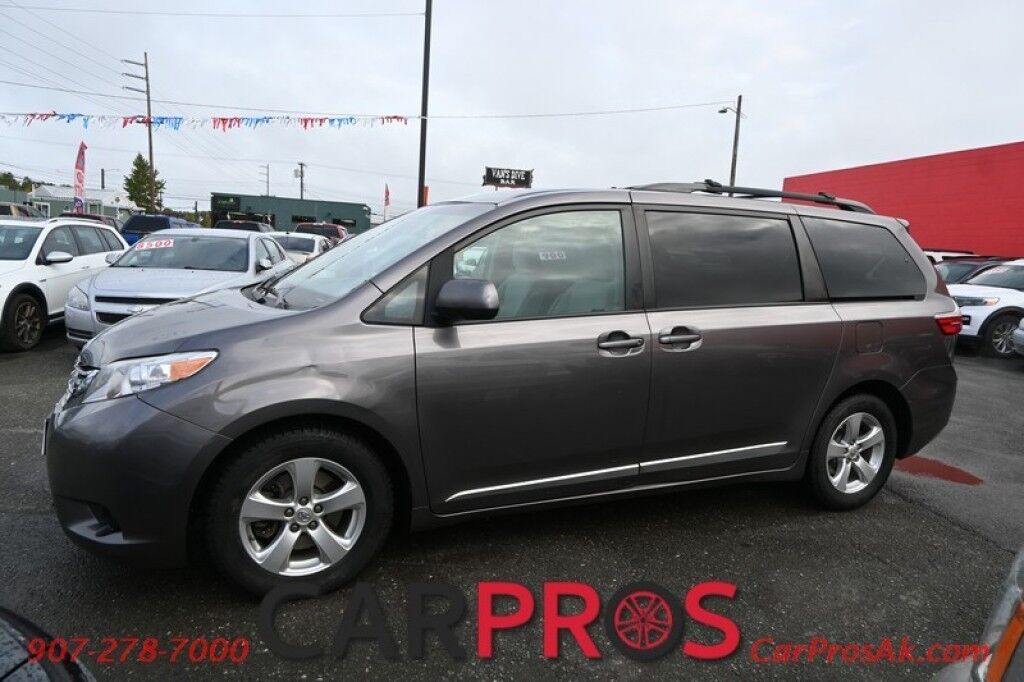 2016 Toyota Sienna LE - 3.5L V6 - 3rd Row - 8 Passenger - Power Windows & Door Locks - Dual Climate - Bluetooth - Backup Camera - Tow Package
