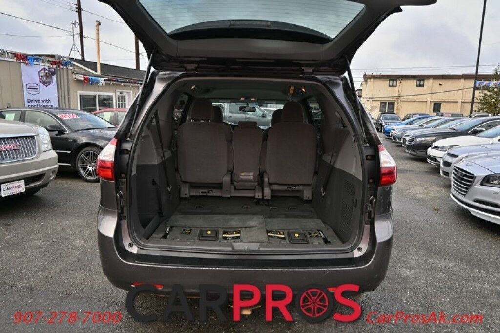 2016 Toyota Sienna LE - 3.5L V6 - 3rd Row - 8 Passenger - Power Windows & Door Locks - Dual Climate - Bluetooth - Backup Camera - Tow Package Anchorage AK