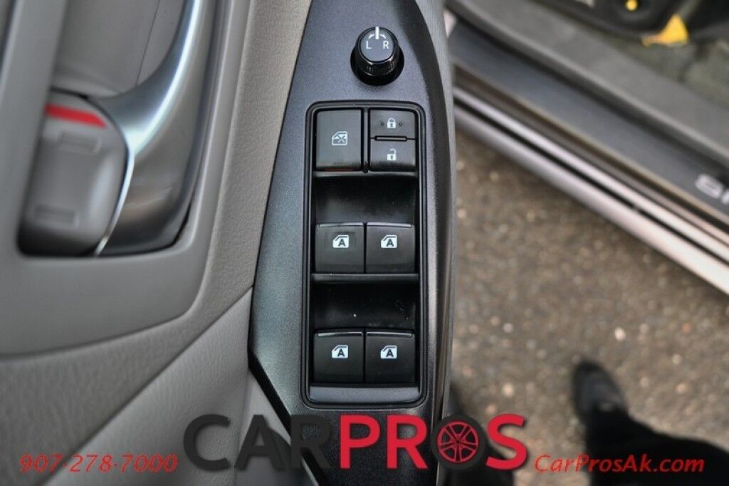 2016 Toyota Sienna LE - 3.5L V6 - 3rd Row 8 Passenger - Power Windows & Door Locks - Dual Climate - Bluetooth - Backup Camera - Tow PackageLE - 3.5L V6 - 8 Passenger - Power Windows & Door Locks - Dual Climate - Bluetooth - Backup Camera - Tow Package Anchorage AK