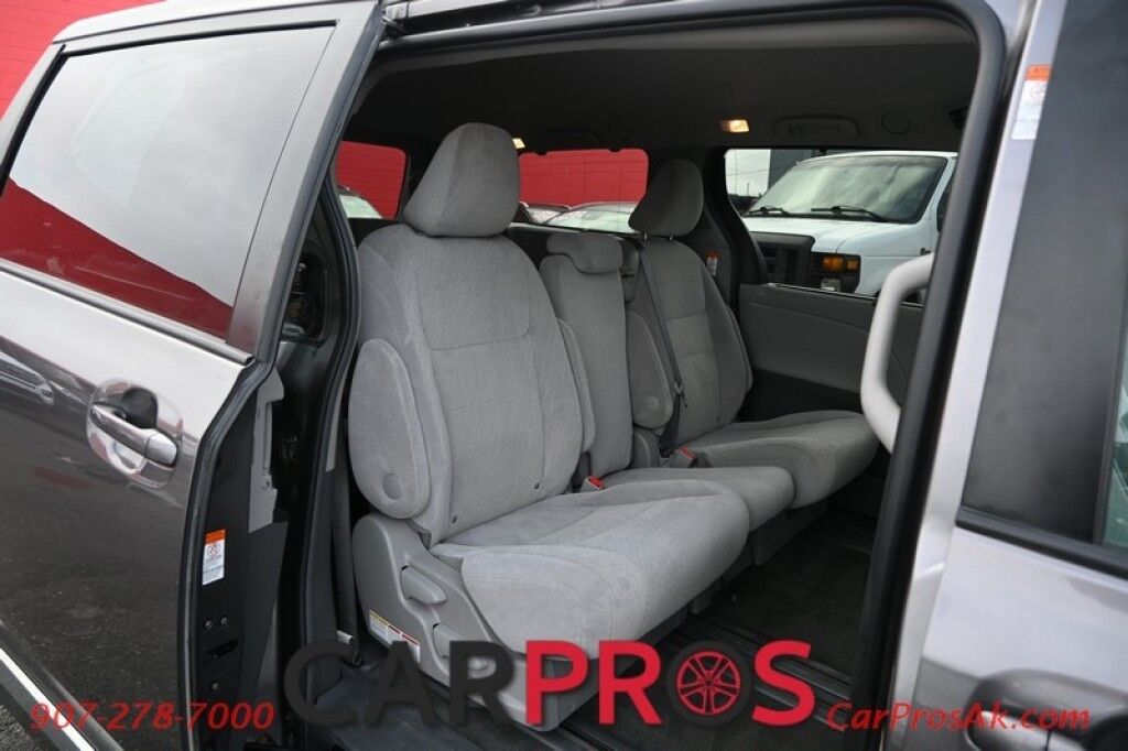 2016 Toyota Sienna LE - 3.5L V6 - 3rd Row 8 Passenger - Power Windows & Door Locks - Dual Climate - Bluetooth - Backup Camera - Tow PackageLE - 3.5L V6 - 8 Passenger - Power Windows & Door Locks - Dual Climate - Bluetooth - Backup Camera - Tow Package Anchorage AK