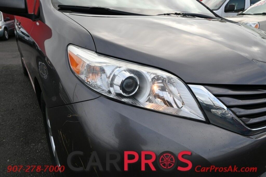 2016 Toyota Sienna LE - 3.5L V6 - 3rd Row 8 Passenger - Power Windows & Door Locks - Dual Climate - Bluetooth - Backup Camera - Tow PackageLE - 3.5L V6 - 8 Passenger - Power Windows & Door Locks - Dual Climate - Bluetooth - Backup Camera - Tow Package Anchorage AK