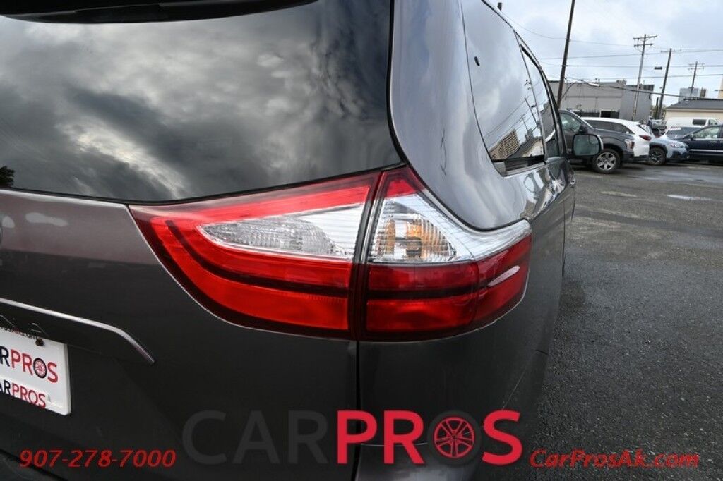2016 Toyota Sienna LE - 3.5L V6 - 3rd Row 8 Passenger - Power Windows & Door Locks - Dual Climate - Bluetooth - Backup Camera - Tow PackageLE - 3.5L V6 - 8 Passenger - Power Windows & Door Locks - Dual Climate - Bluetooth - Backup Camera - Tow Package Anchorage AK