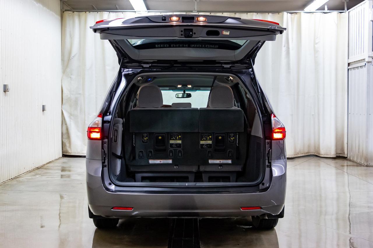 2016 Toyota Sienna LE BCam Red Deer AB