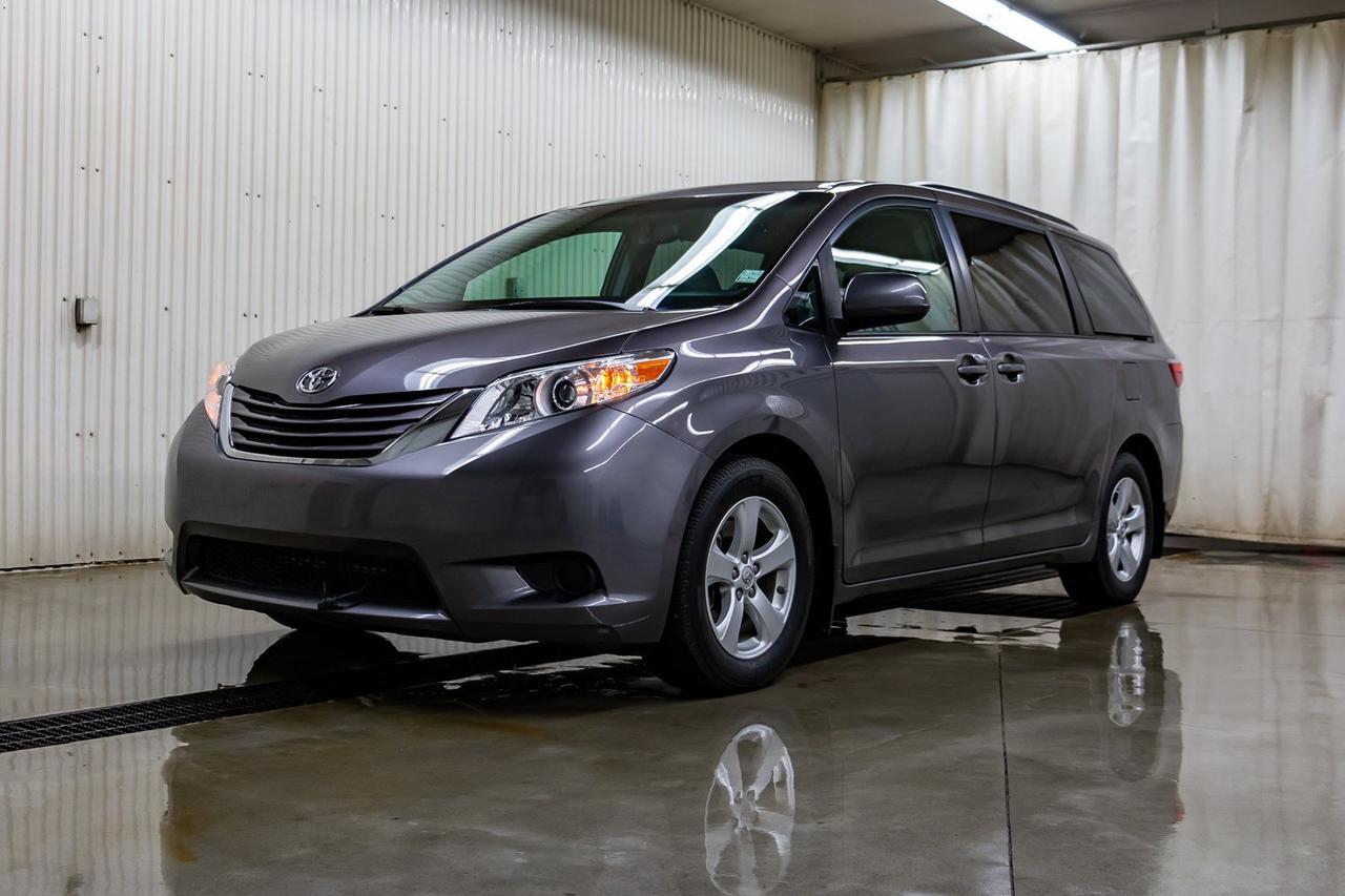 2016 Toyota Sienna LE BCam Red Deer AB