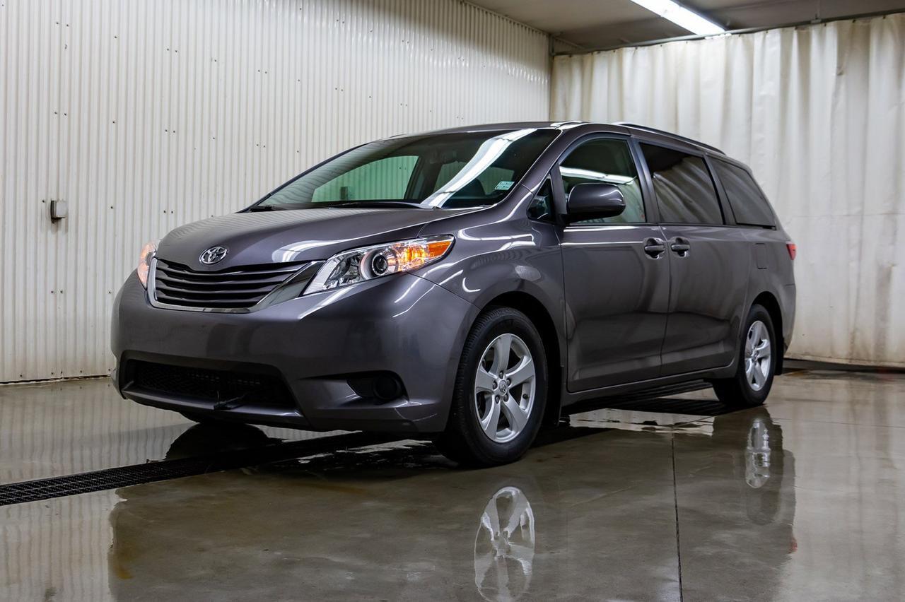 2016 Toyota Sienna LE Red Deer AB