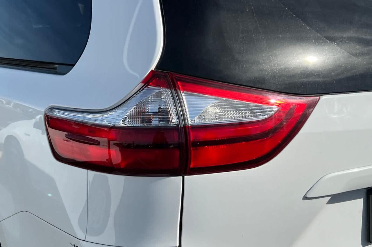 2016 Toyota Sienna LE Roseville CA