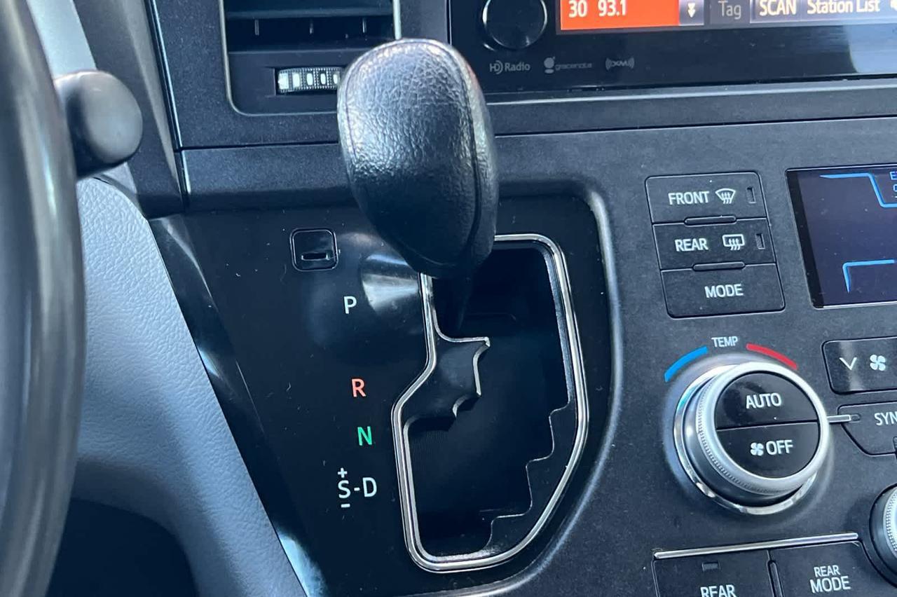 2016 Toyota Sienna LE Roseville CA