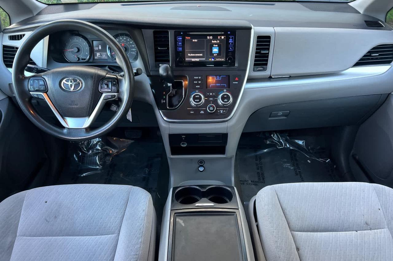 2016 Toyota Sienna LE Roseville CA