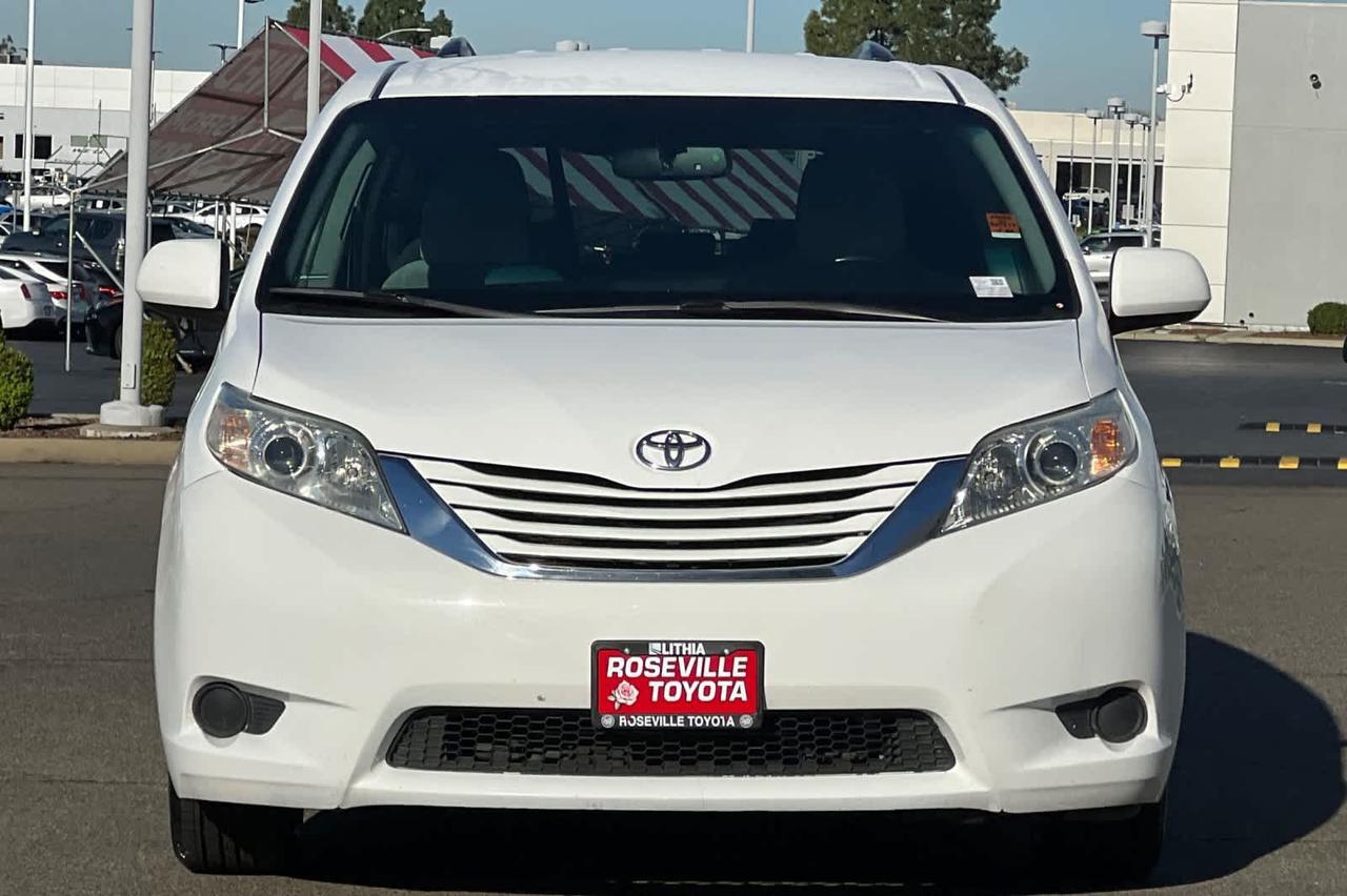 2016 Toyota Sienna LE Roseville CA