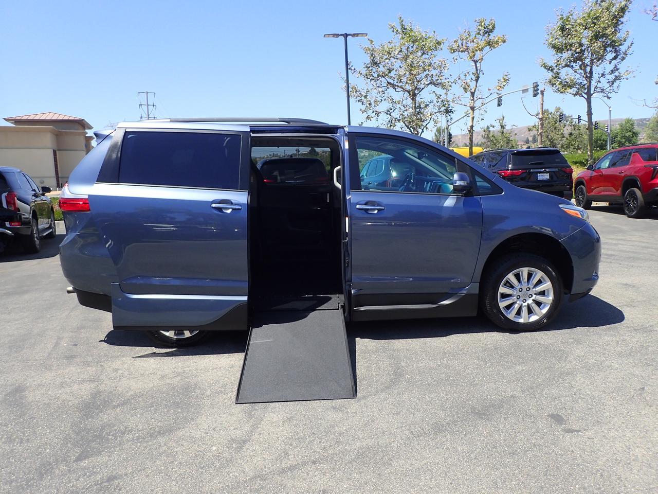 2016 Toyota Sienna Limited Anaheim CA