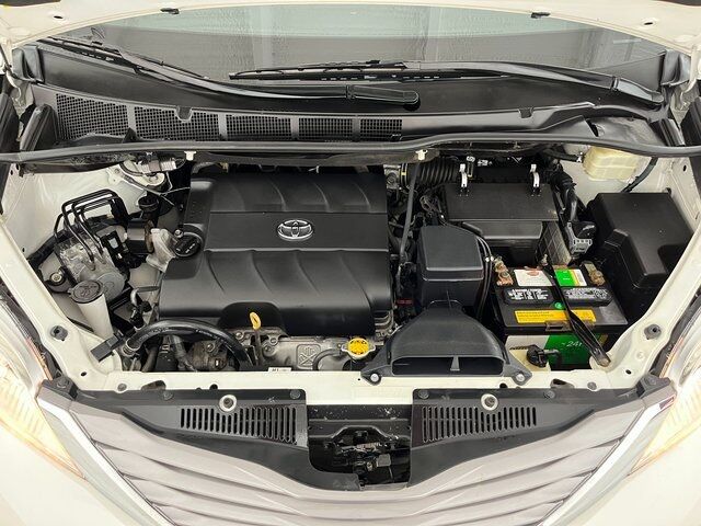 2016 Toyota Sienna Limited Carrollton TX