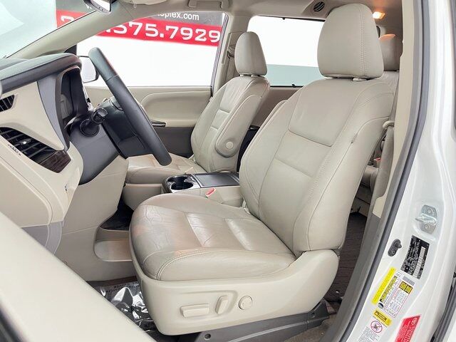 2016 Toyota Sienna Limited Carrollton TX