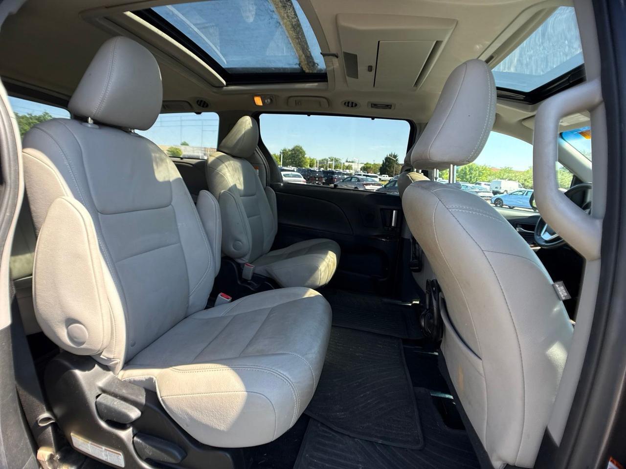2016 Toyota Sienna Limited Premium Chantilly VA