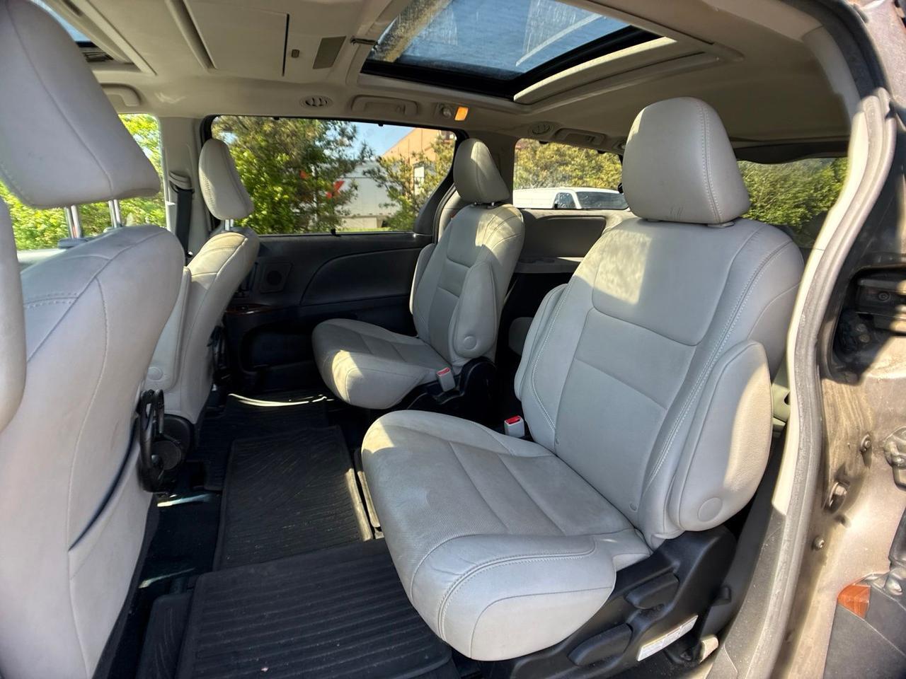 2016 Toyota Sienna Limited Premium Chantilly VA