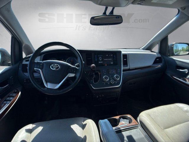 2016 Toyota Sienna Limited Premium Chantilly VA