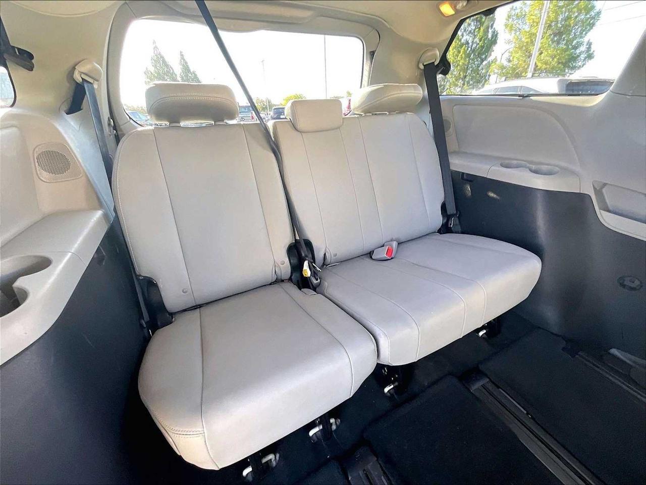 2016 Toyota Sienna Ltd Roseville CA